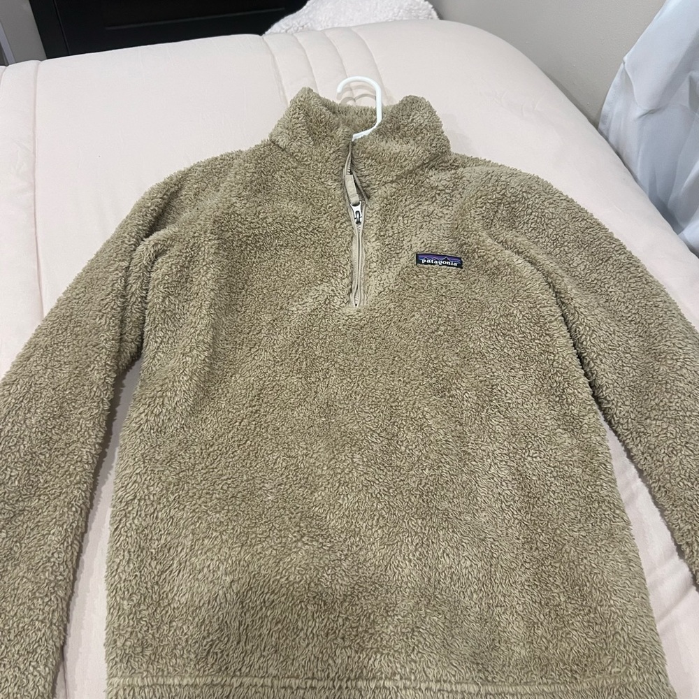 Patagonia Fuzzy Quarter Zip